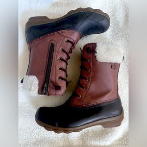 Sperry Tall Fur Snow Boots